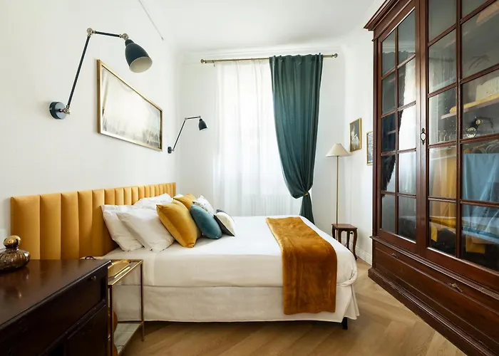 Ych-belle Epoque House *